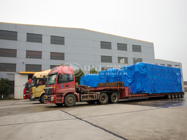 已完成裝車(chē)發(fā)貨的3臺(tái)中正SZS系列燃?xì)庹羝仩t